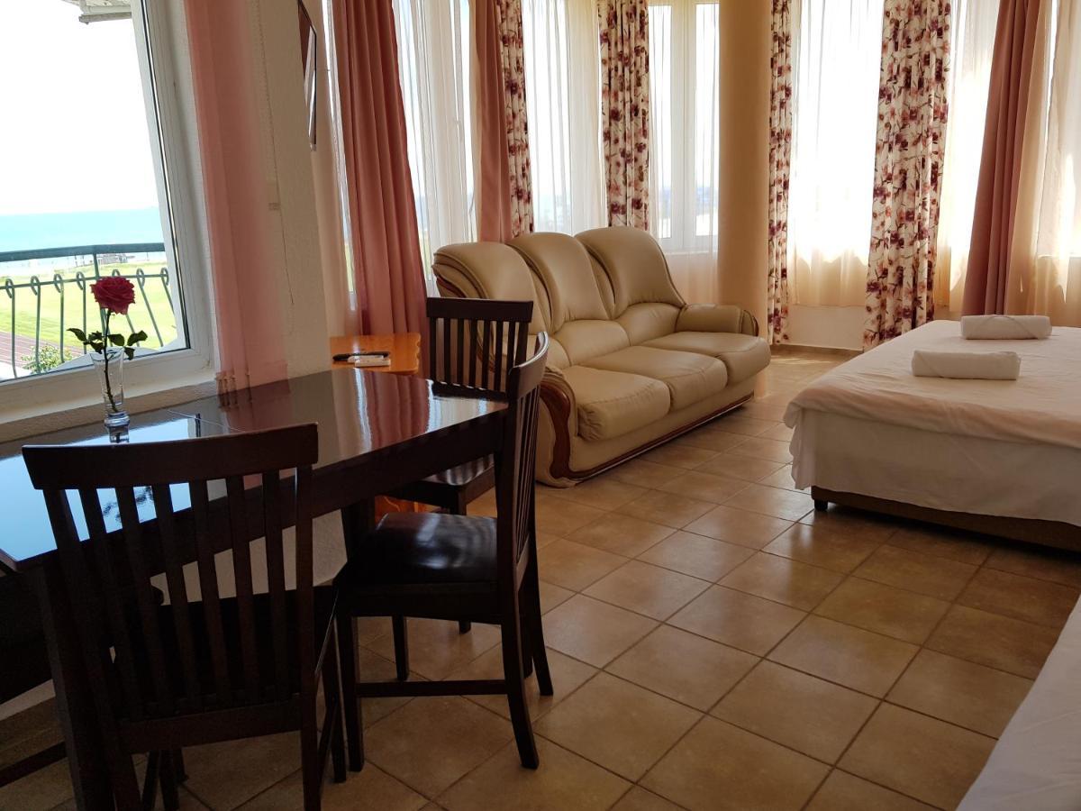 Pensiune Sunny Island Obzor