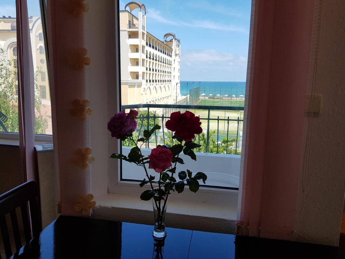 Pensiune Sunny Island