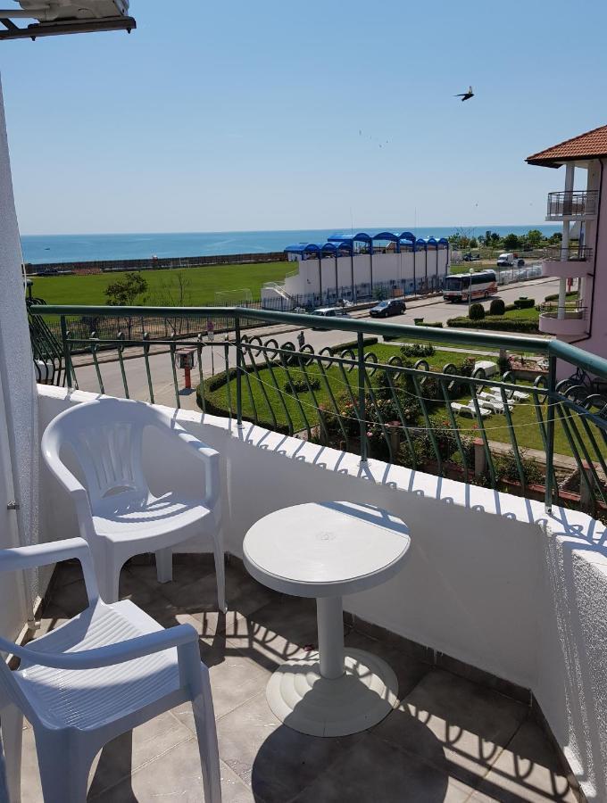 Sunny Island Obzor