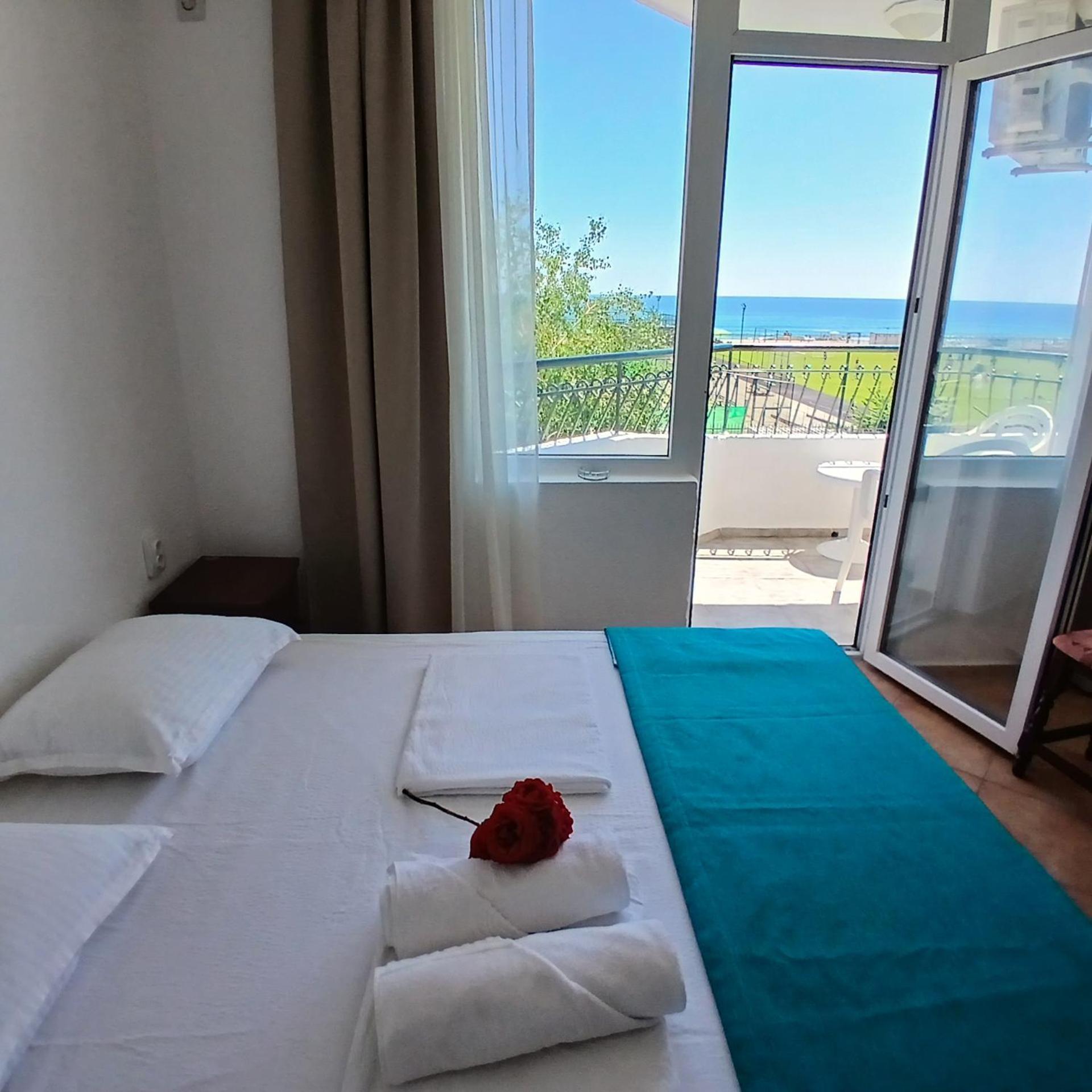 Sunny Island Pensiune Obzor
