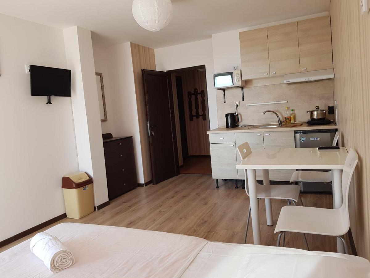 Sunny Island Pensiune Obzor